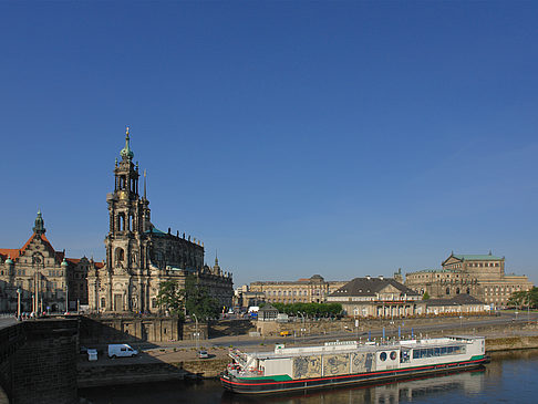 Foto Blick auf den Theaterplatz - Dresden