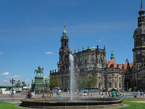 Fotos Schloss und Hofkirche