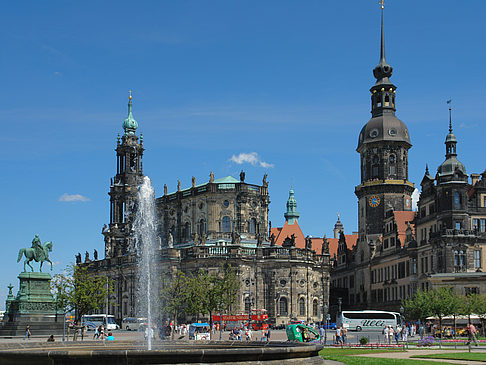 Foto Schloss und Hofkirche - Dresden