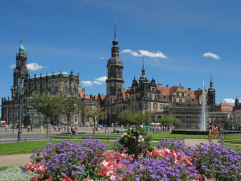 Foto Schloss und Hofkirche