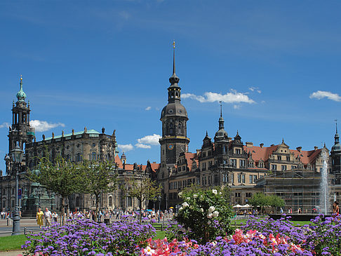 Foto Schloss und Hofkirche