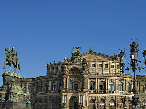 Theaterplatz Foto 