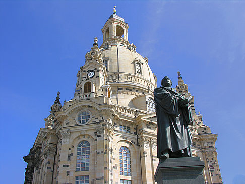 Fotos Martin Luther Denkmal an der Frauenkirche