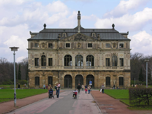Palais im Großen Garten Fotos