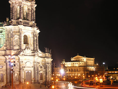 Foto Hofkirche bei Nacht