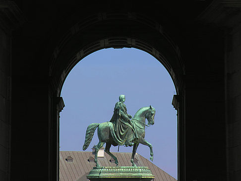 Foto König Johann Denkmal