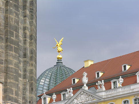 Kunstakademie Fotos